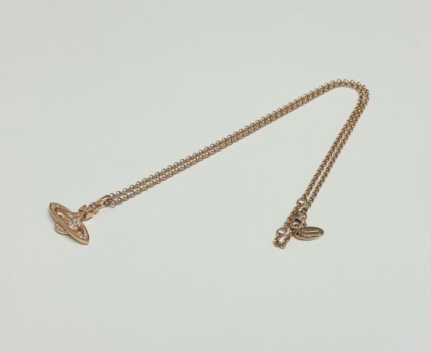 Vivienne Westwood(ヴィヴィアンウエストウッド) ネックレス