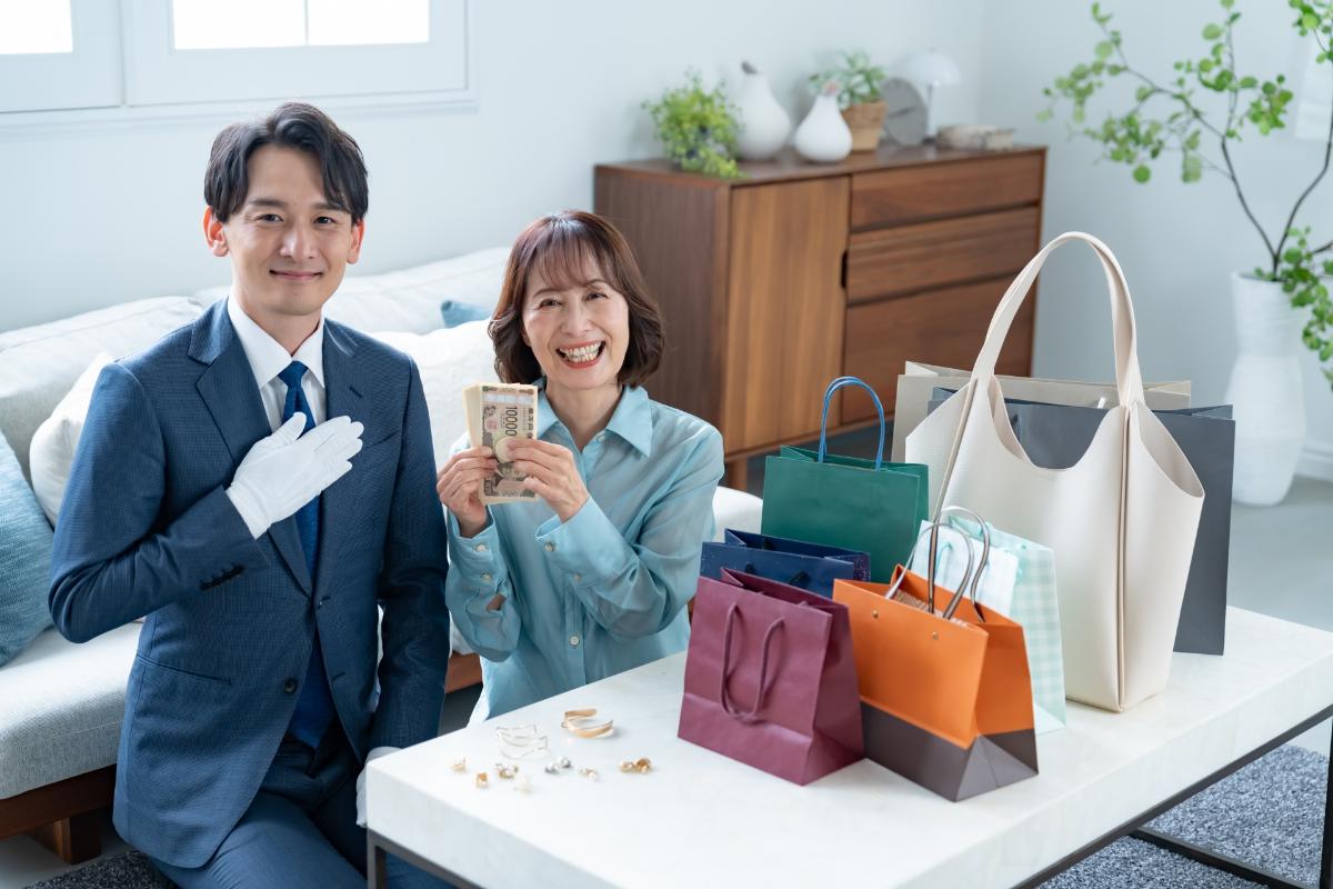 ブランド品の出張買取で高価査定！安全な業者の選び方と注意点