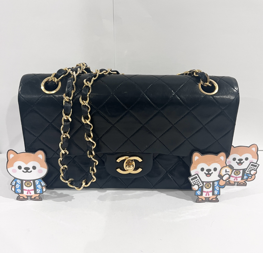CHANEL (シャネル)　マトラッセ　チェーンショルダーバック　ラムスキン　ブラック