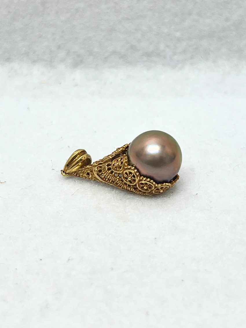 K18 刻印 パール付き ネックレストップ