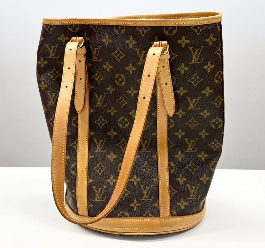 ルイヴィトン　モノグラム　バケットバック