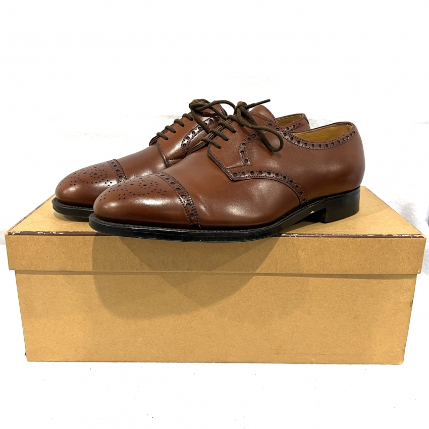 JOHN LOBB