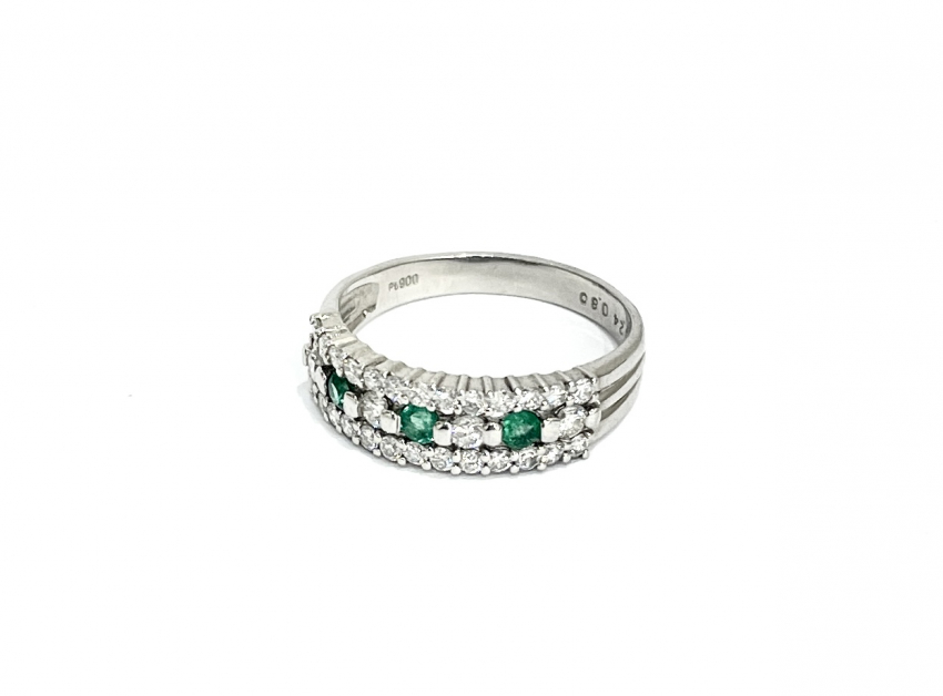 Pt900 リング  ダイヤモンド エメラルド  アクセサリー