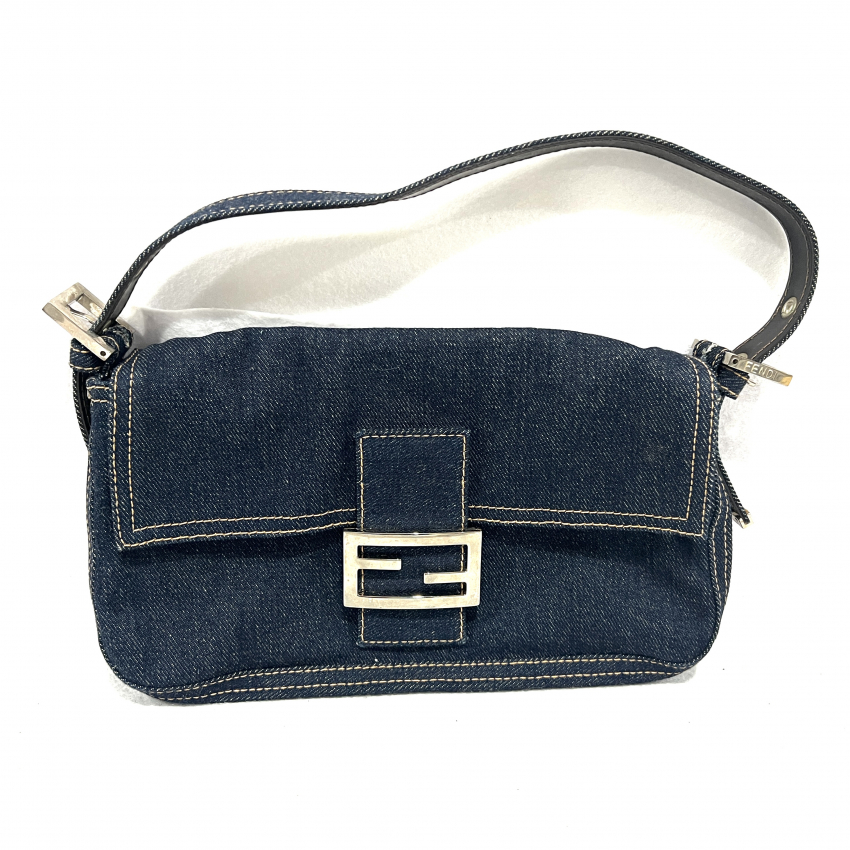 FENDI　マンマバケット　デニム　ワンショルダーバッグ