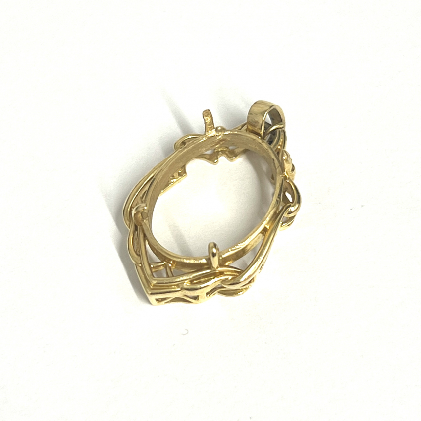 K18　ネックレストップ　石取れ品　アクセサリー　