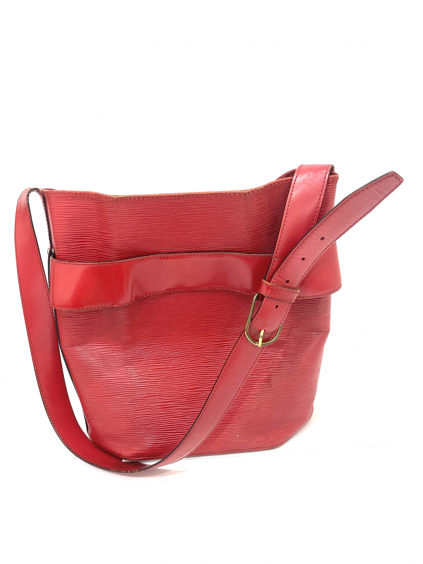 ルイヴィトン　エピ　赤　M80207　ショルダーバッグ