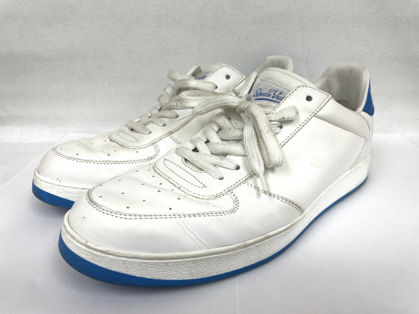 ルイヴィトン ローカットスニーカー　ホワイト×ブルー  1A2CWN