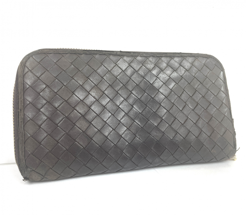 BOTTEGA VENETA (ボッテガヴェネタ)  イントレチャート ラウンドファスナー長財布