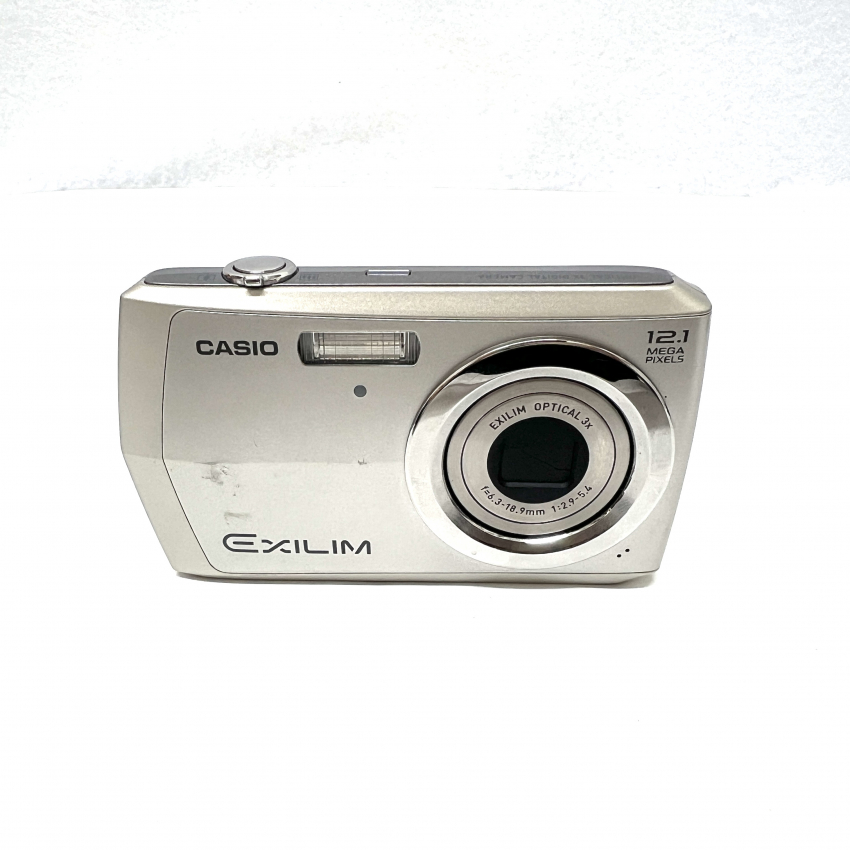 CASIO　デジタルカメラ　EX-Z16