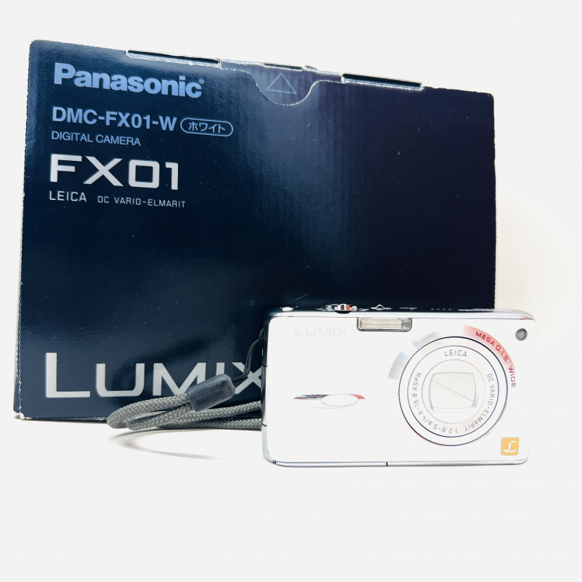Panasonic　LUMIX　FX-01　ホワイト