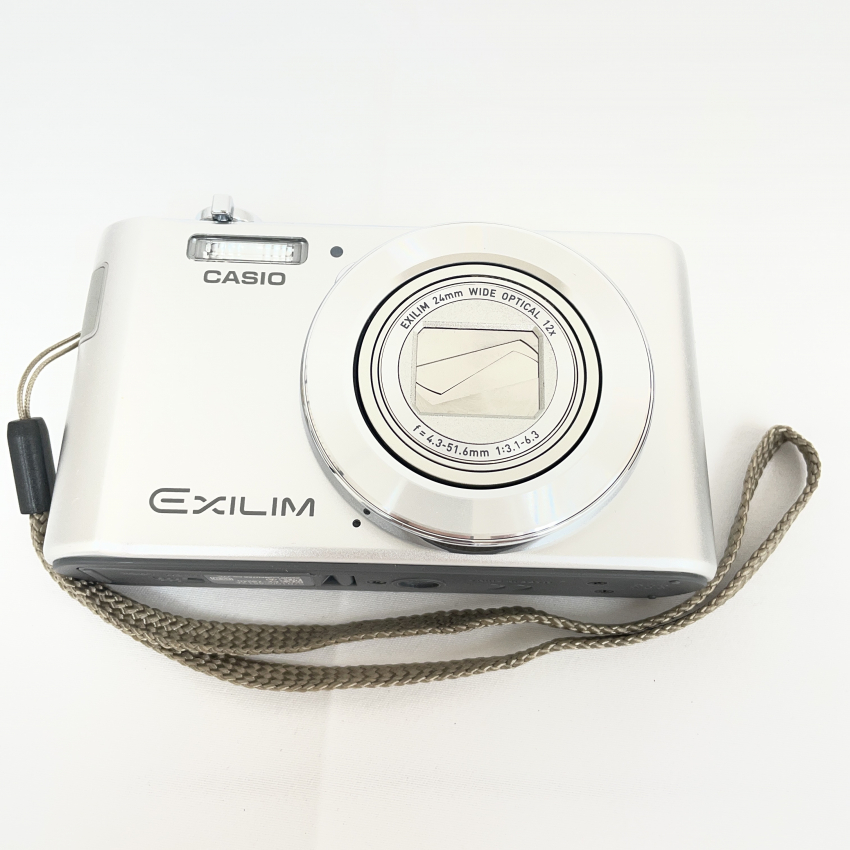CASIO　カシオ　EXLIM　デジタルカメラ　