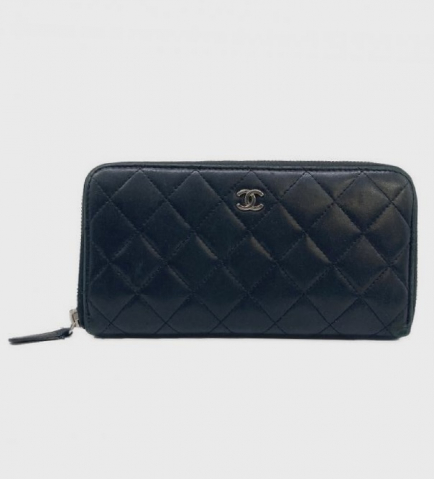 CHANEL　長財布　マトラッセ