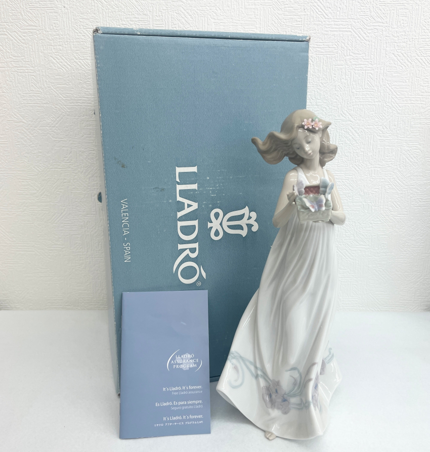 リヤドロ （LLADRO）「私の宝もの」 